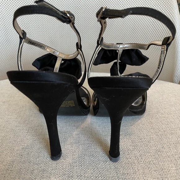 Cute black heels - Picture 3 of 3